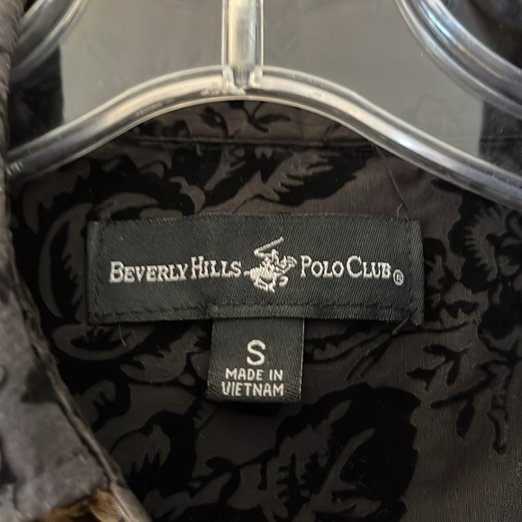 Beverly Hill Polo Club men’s long sleeved black button down shirt. Floral. Small - Picture 2 of 5